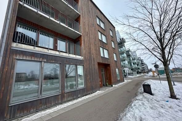 4 rok med hiss i Västerås – 83 kvm