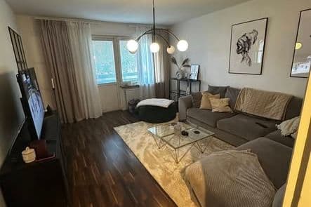 Ljus 2:a med balkong i Gideonsberg