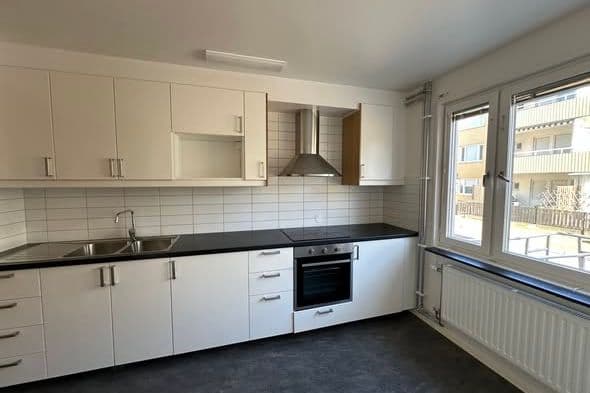 2 rok med rabatt i Råby, markplan